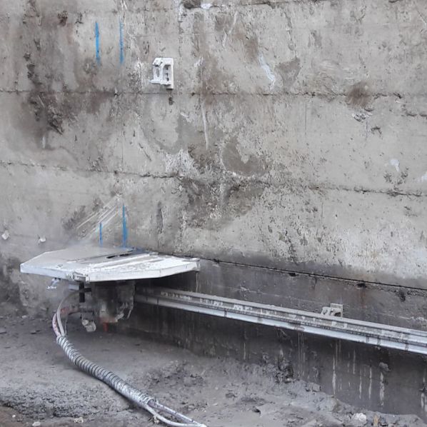 PERFORAZIONE E TAGLIO DI CEMENTO ARMATO